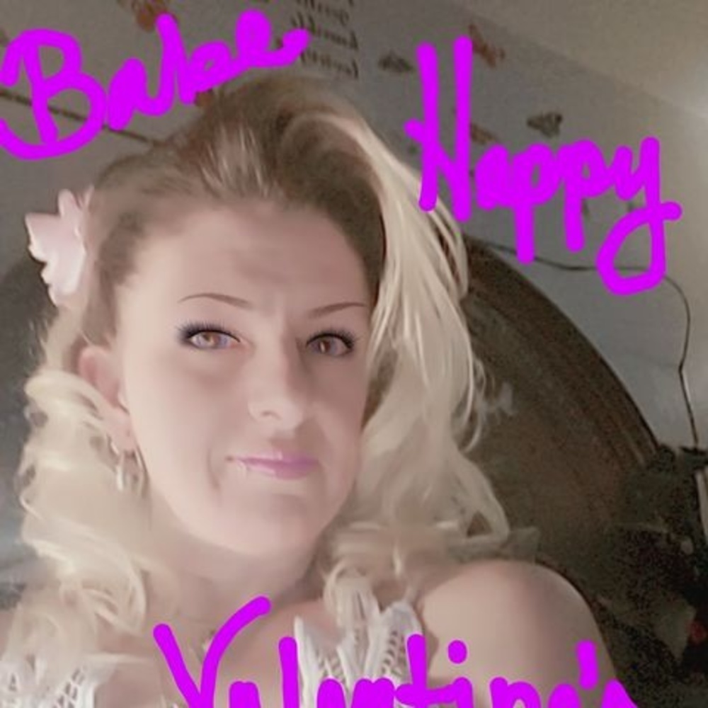 Meet your Posher, Chanel